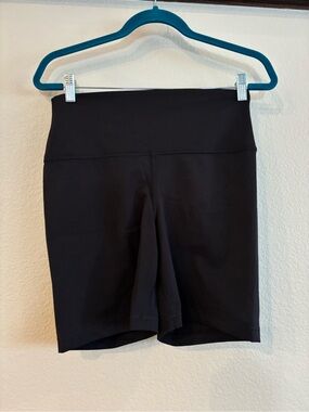 Yogalicious Lux Women’s High-Waist Black Athletic Bike Shorts XL